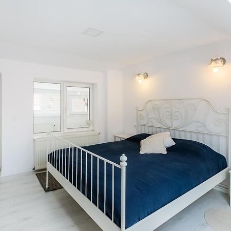 Kendall Studio Μπρασόβ Εξωτερικό φωτογραφία