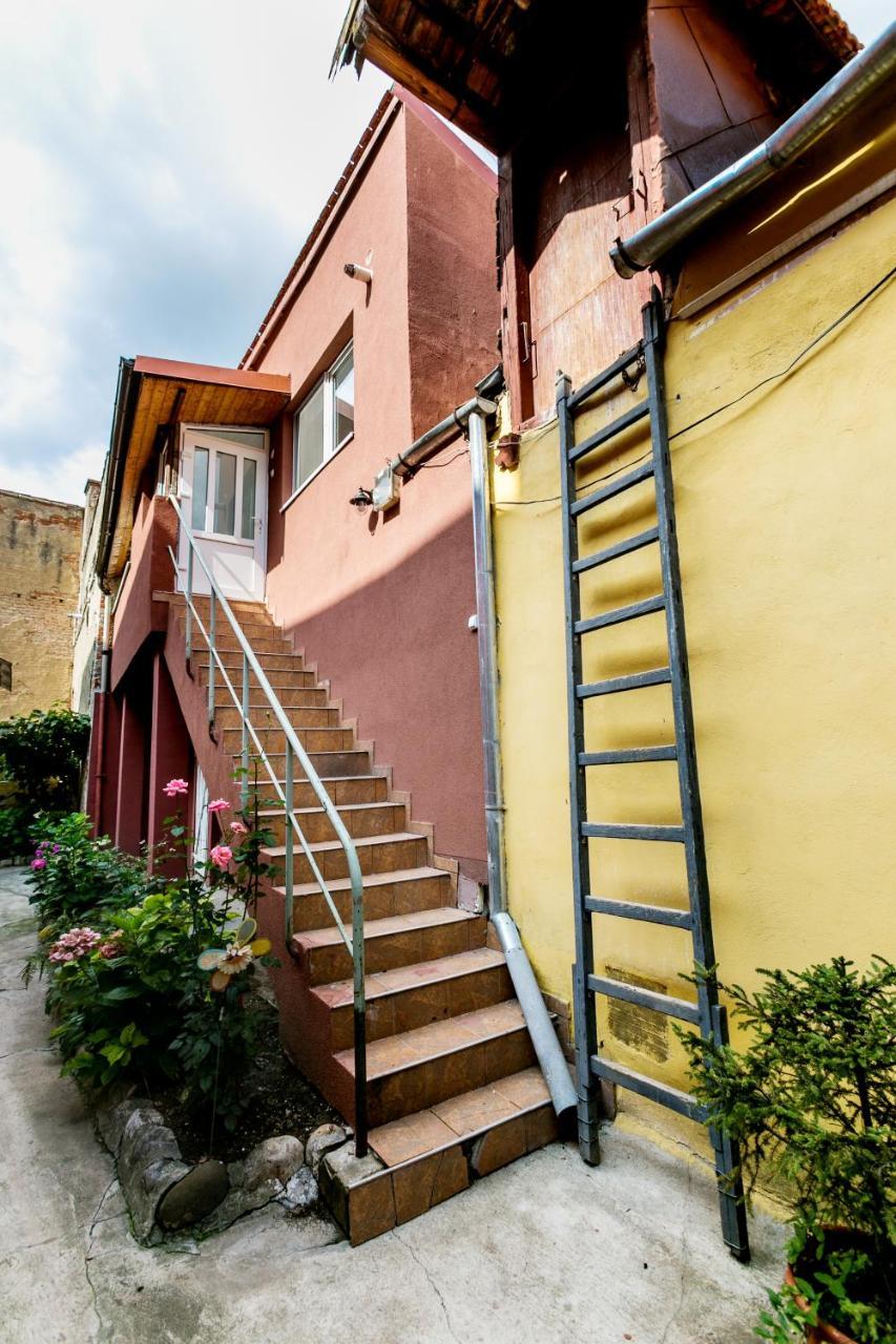 Kendall Studio Μπρασόβ Εξωτερικό φωτογραφία